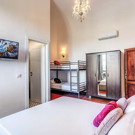 Guest house Aweshome Tower Garden Pisa