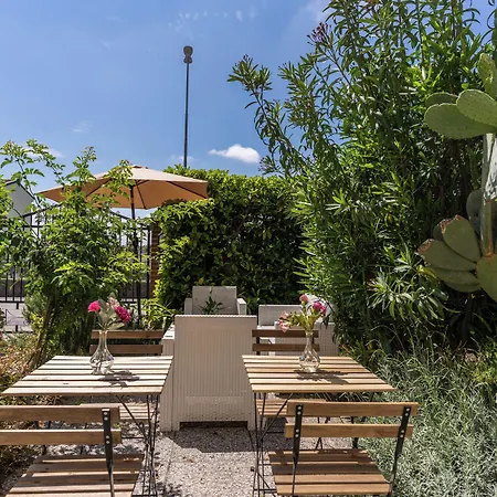 Guest house Aweshome Tower Garden Pisa