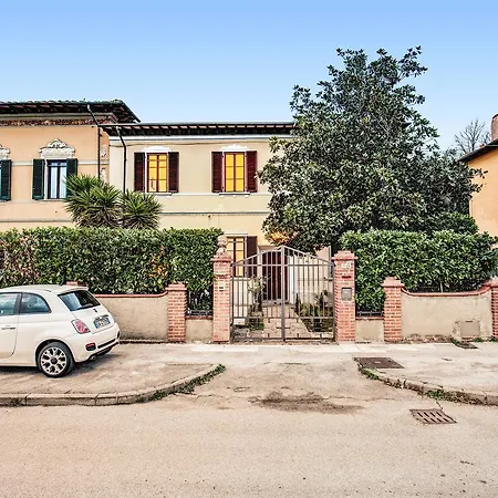 Guest house Aweshome Tower Garden Pisa